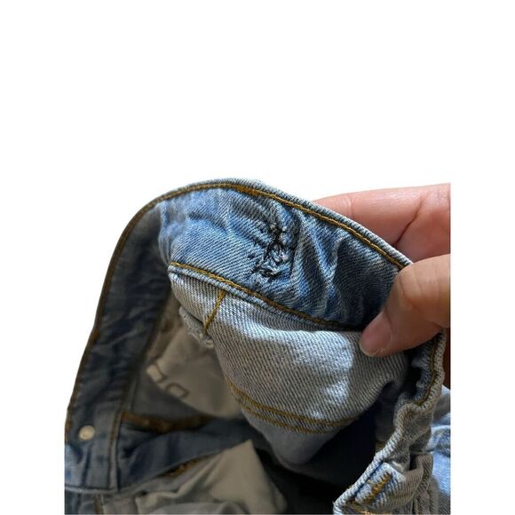 BDG Distressed High Rise Shorts 27 Inch Waist - Picture 6 of 8